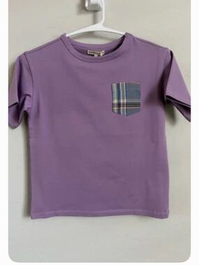 Sunday Collective Kids Tee with Plaid Pocket Orchid Mist